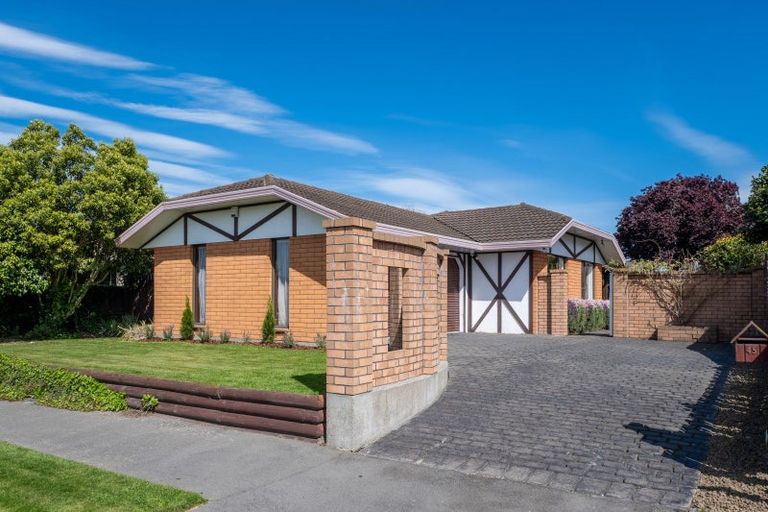 Photo of property in 45 Dunbarton Street, Redwood, Christchurch, 8051
