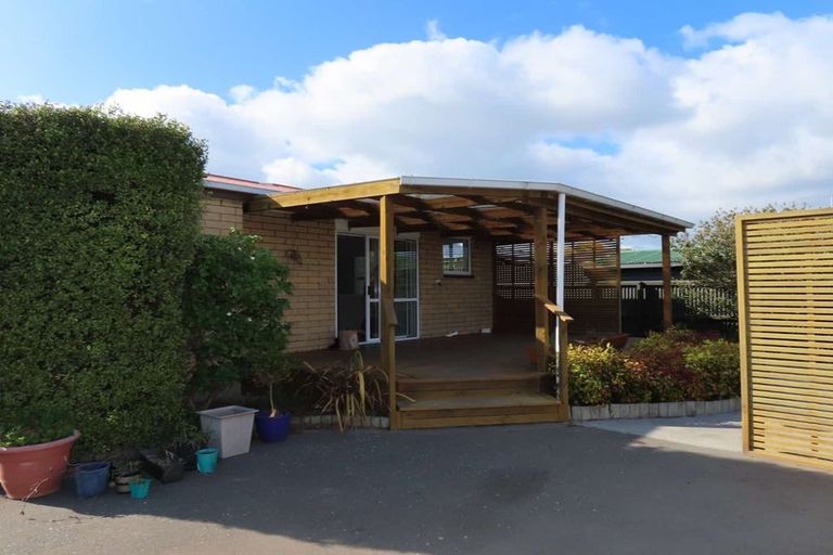 Photo of property in 35 Woodgrove Avenue, North New Brighton, Christchurch, 8083