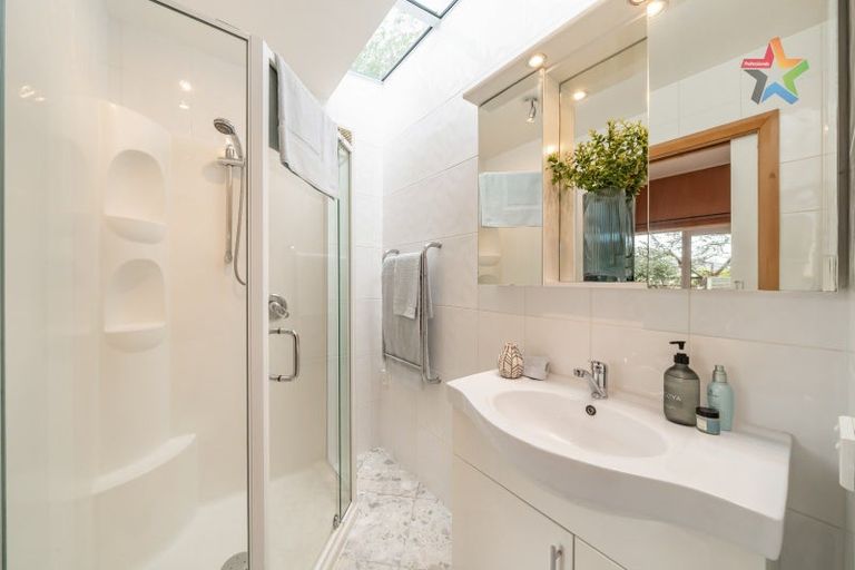 Photo of property in 183 Waiwhetu Road, Waterloo, Lower Hutt, 5011