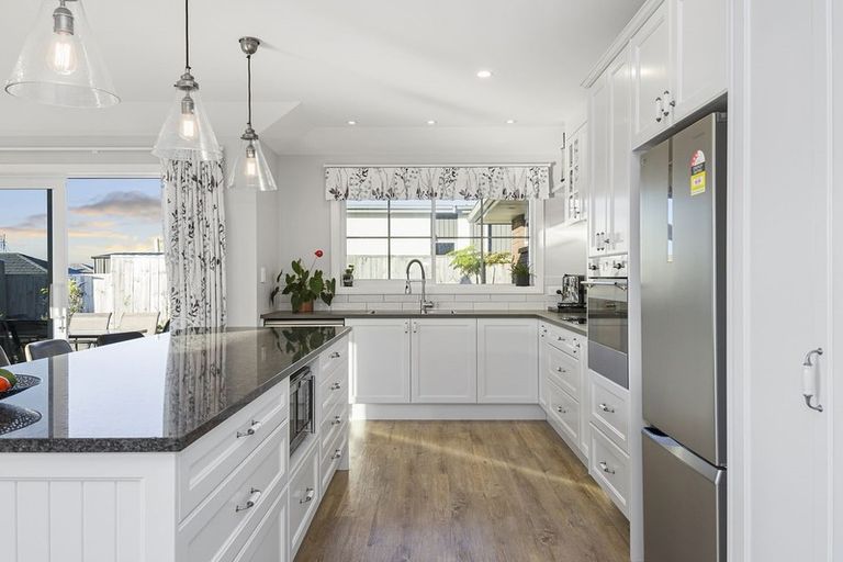 Photo of property in 24 Mervyn Place, Ohauiti, Tauranga, 3112