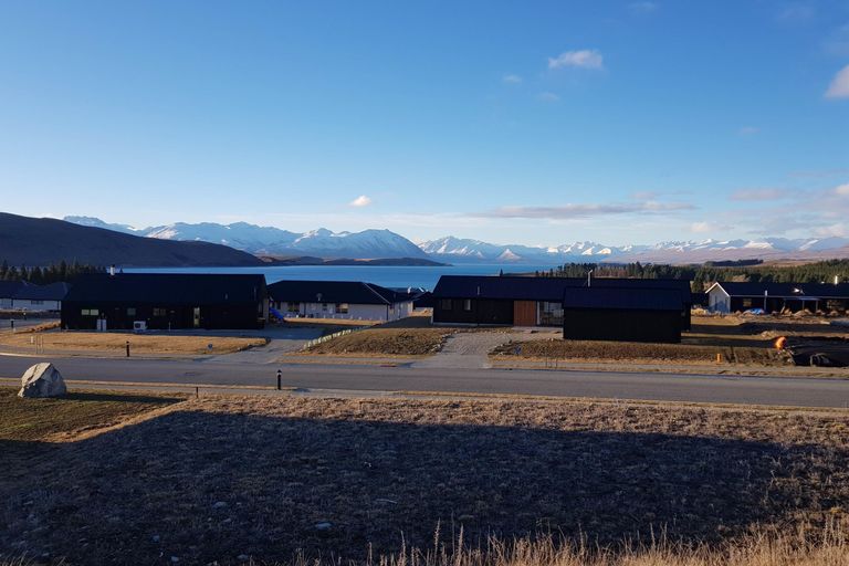Photo of property in 36 Mistake Drive, Lake Tekapo, 7999