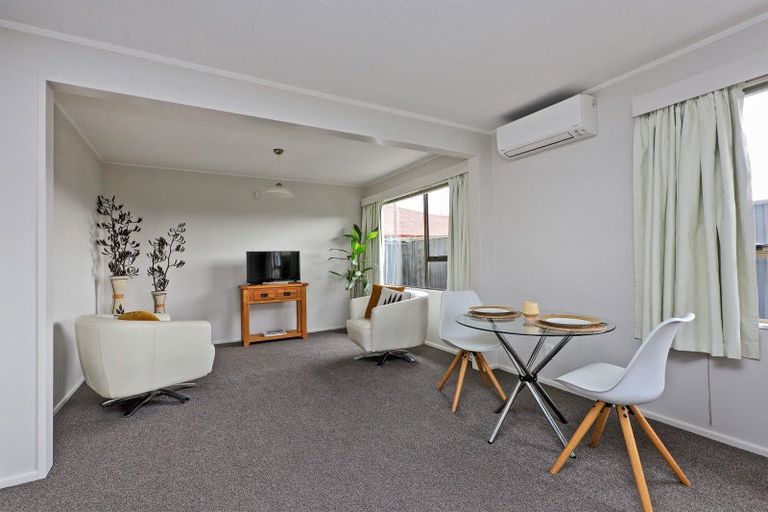 Photo of property in 2/502 French Street, Akina, Hastings, 4122