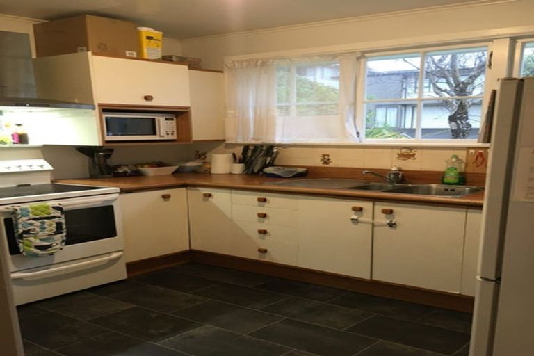Photo of property in 99 Tirohanga Road, Tirohanga, Lower Hutt, 5010