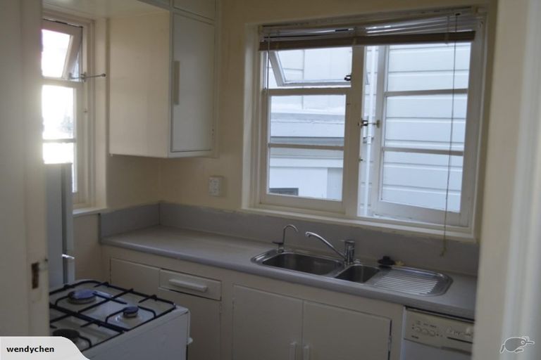 Photo of property in 193 The Terrace, Wellington Central, Wellington, 6011