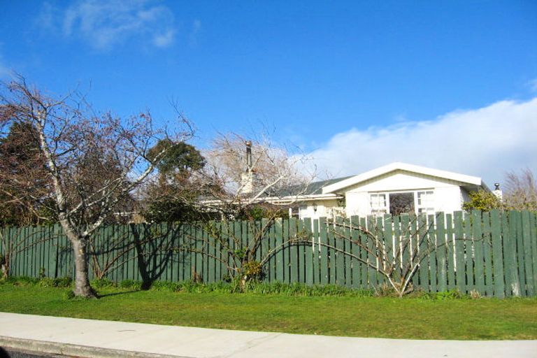 Photo of property in 203 Lamond Street, Hargest, Invercargill, 9810