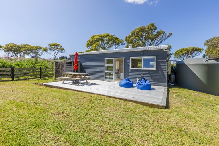 Photo of property in 3/33 Pukenui Drive, Mahia, 4198