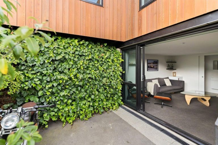 Photo of property in 73 Cotter Avenue, Arrowtown, 9302