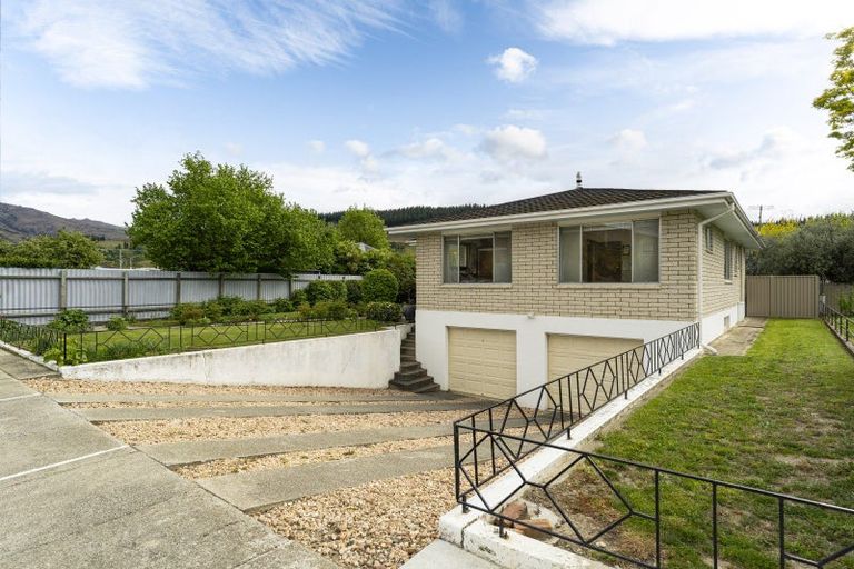 Photo of property in 92 Sunderland Street, Clyde, 9330