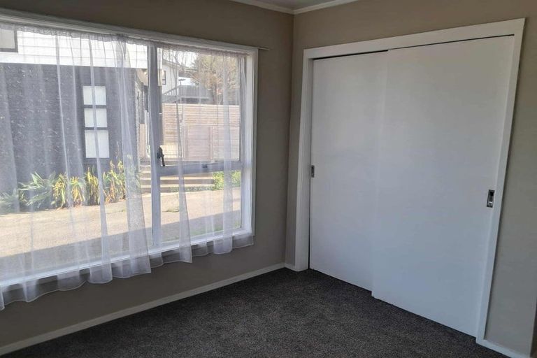 Photo of property in 2/4 Abelia Place, Papatoetoe, Auckland, 2025