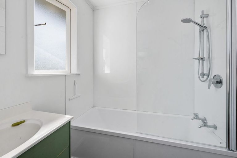 Photo of property in 8 Mahanga Road, Fairy Springs, Rotorua, 3015