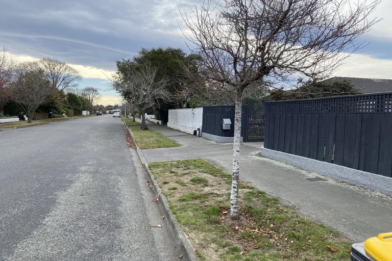 Photo of property in 22 Longmuir Street, Ilam, Christchurch, 8041