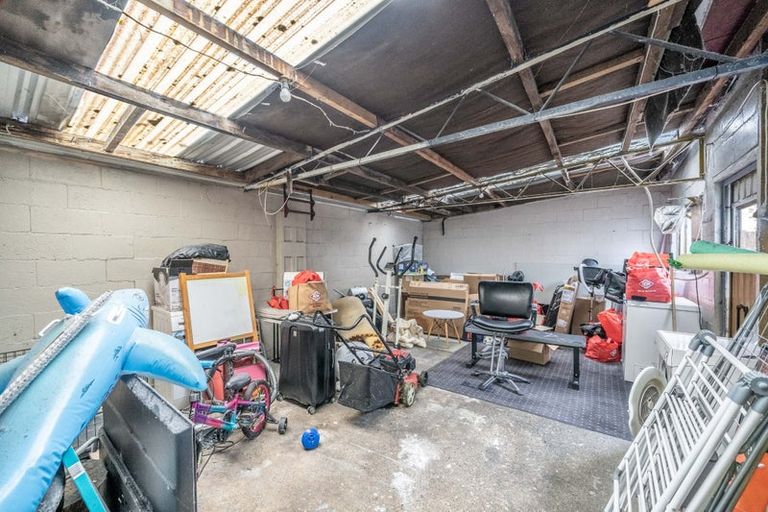 Photo of property in 211 Nelson Street, Strathern, Invercargill, 9812