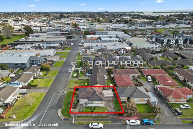 Photo of property in 1/18 Prictor Street, Papakura, 2110
