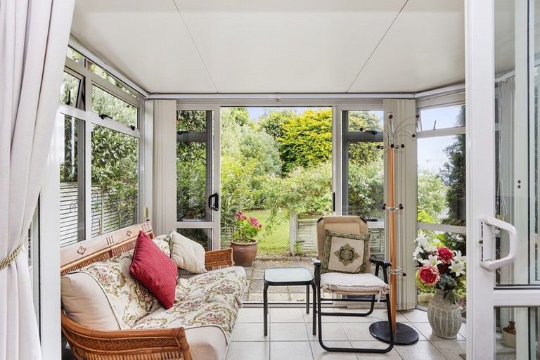 Photo of property in 2a Brookfield Terrace, Brookfield, Tauranga, 3110