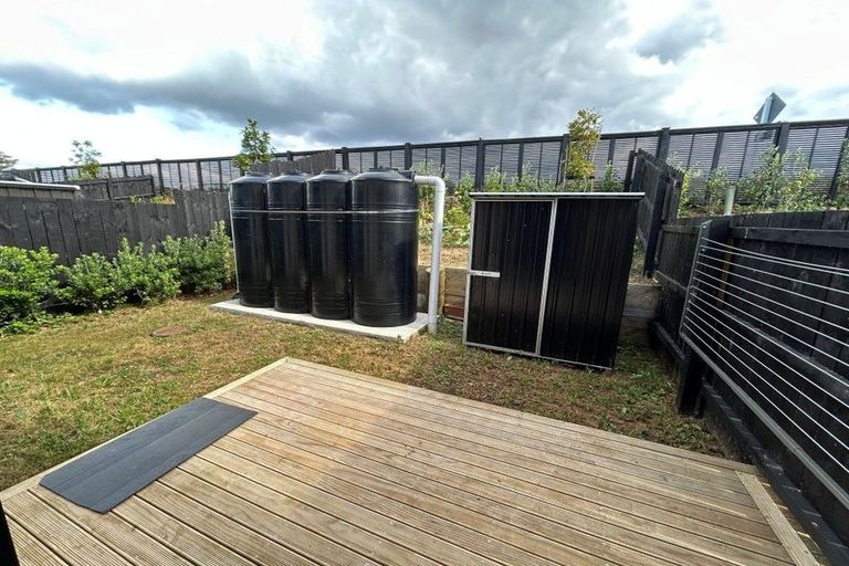 Photo of property in 6 Waikaha Street, Pokeno, 2472