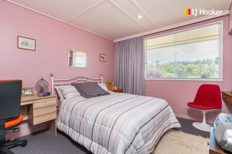 Photo of property in 96 Main South Road, Green Island, Dunedin, 9018