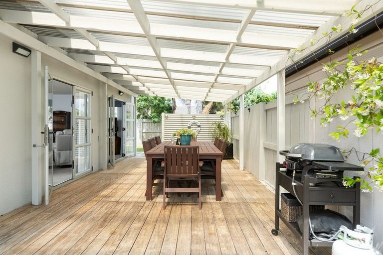 Photo of property in 11 Nautilus Drive, Papamoa Beach, Papamoa, 3118