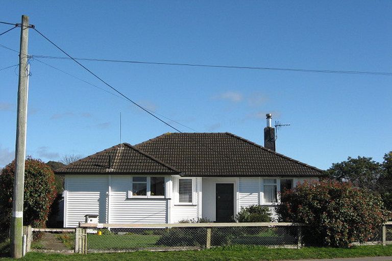 Photo of property in 11 Jellicoe Street, Waipukurau, 4200