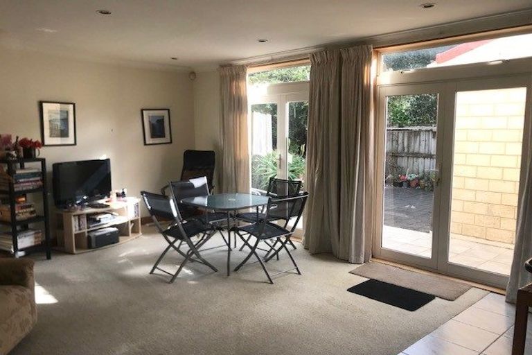 Photo of property in 5 Melanesia Road, Kohimarama, Auckland, 1071