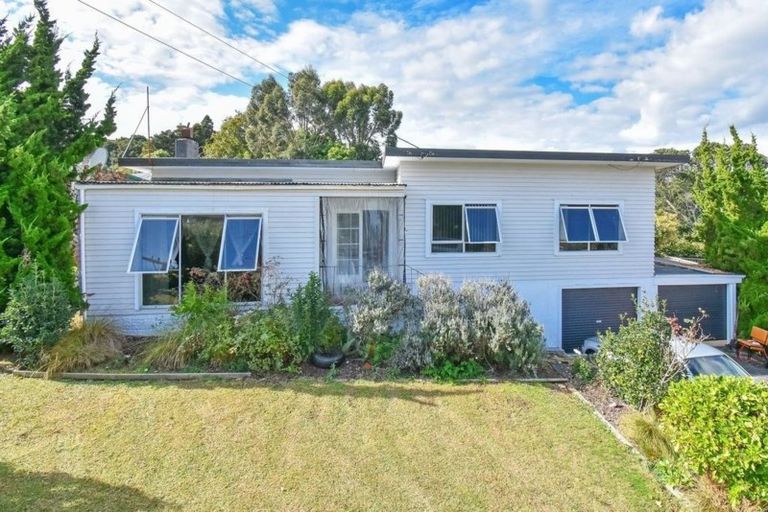 Photo of property in 5 Knox Road, Hillpark, Auckland, 2102