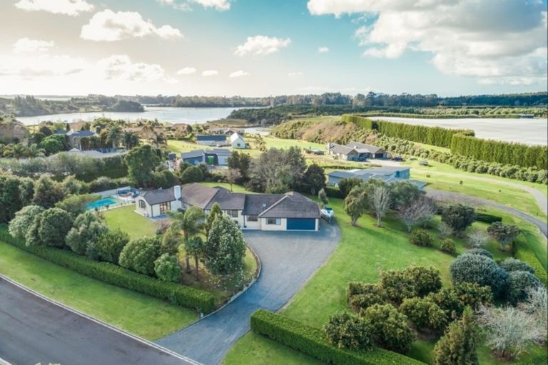 Photo of property in 17 Te Karaka Drive, Te Puna, Tauranga, 3174