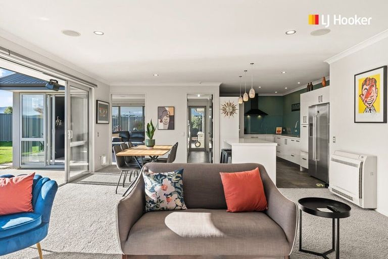 Photo of property in 17 Calluna Crescent, Mosgiel, 9024