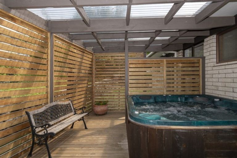 Photo of property in 33 Glenn Terrace, Otumoetai, Tauranga, 3110