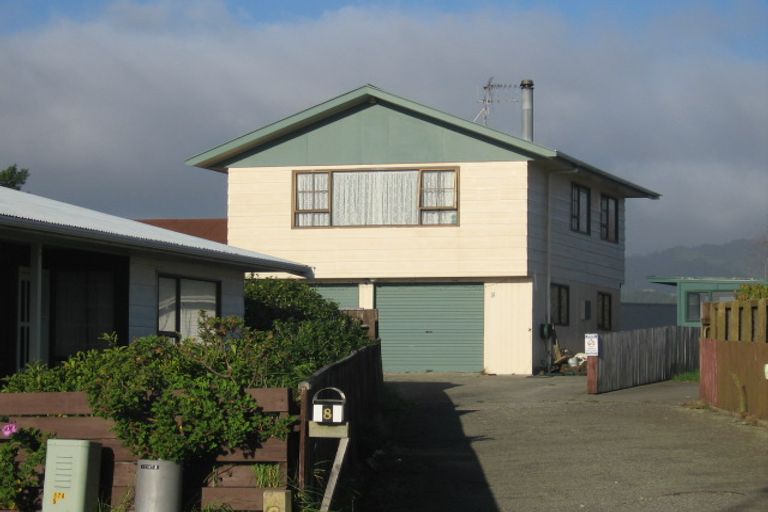 Photo of property in 8 Arnold Grove, Paraparaumu Beach, Paraparaumu, 5032