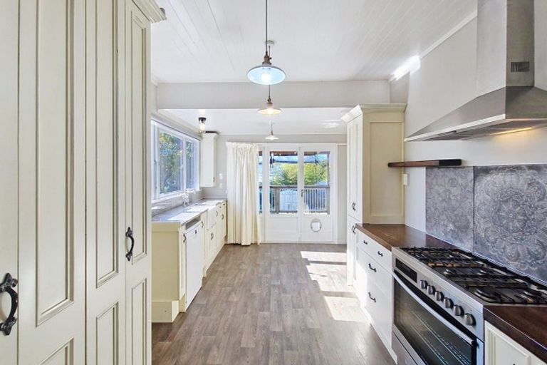 Photo of property in 11 Thynne Street, Foxton, 4814