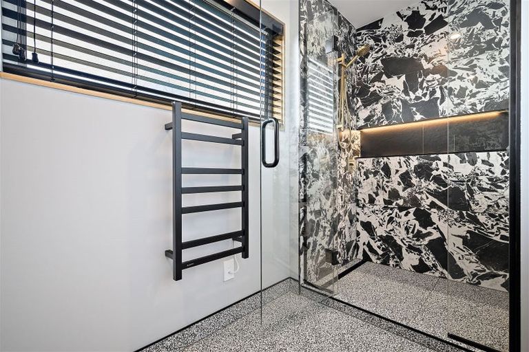 Photo of property in 20a Fairfield Avenue, Addington, Christchurch, 8024