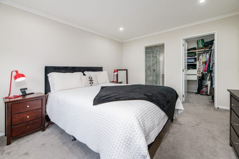 Photo of property in 3/504 Swanson Road, Ranui, Auckland, 0612