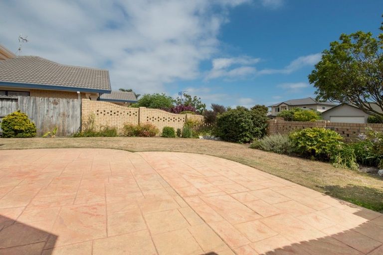 Photo of property in 116 Santa Monica Drive, Papamoa Beach, Papamoa, 3118
