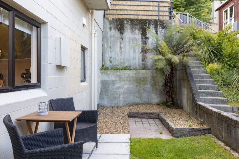 Photo of property in 20 Dart Place, Fernhill, Queenstown, 9300