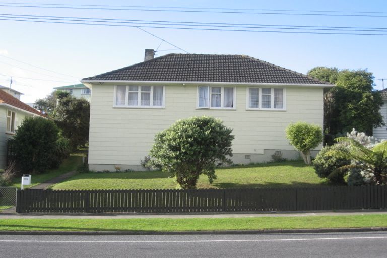 Photo of property in 173 Champion Street, Cannons Creek, Porirua, 5024