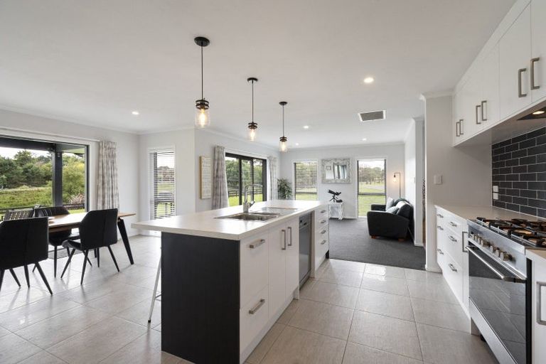 Photo of property in 872a Reid Line East, Bunnythorpe, Palmerston North, 4481