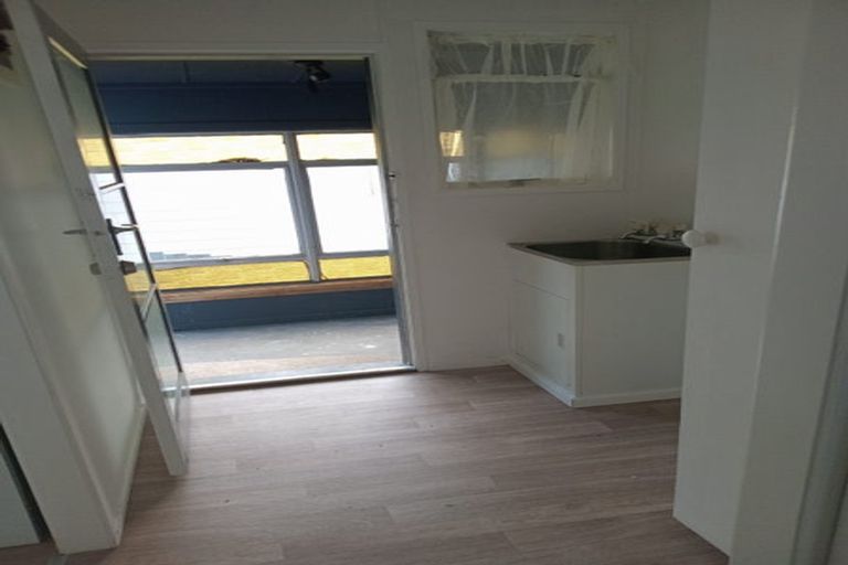 Photo of property in 41 Hyperion Drive, Randwick Park, Auckland, 2105