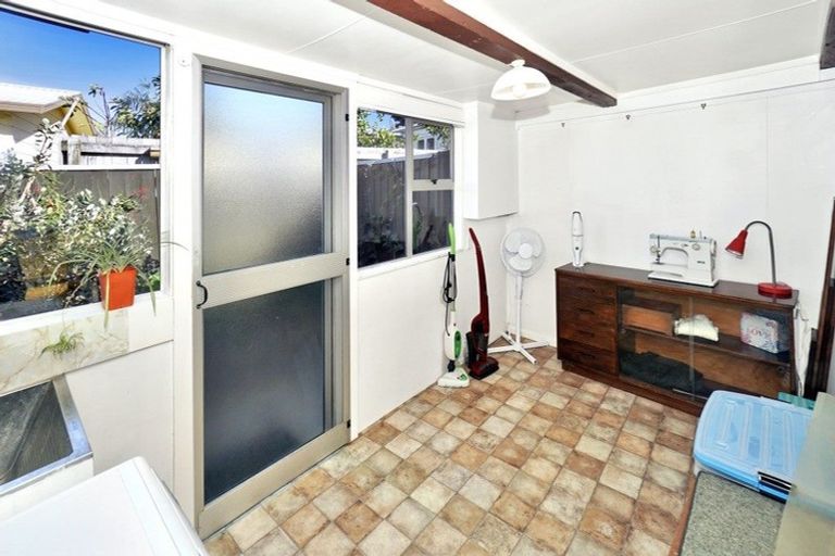 Photo of property in 13b Harris Street, Te Puke, 3119