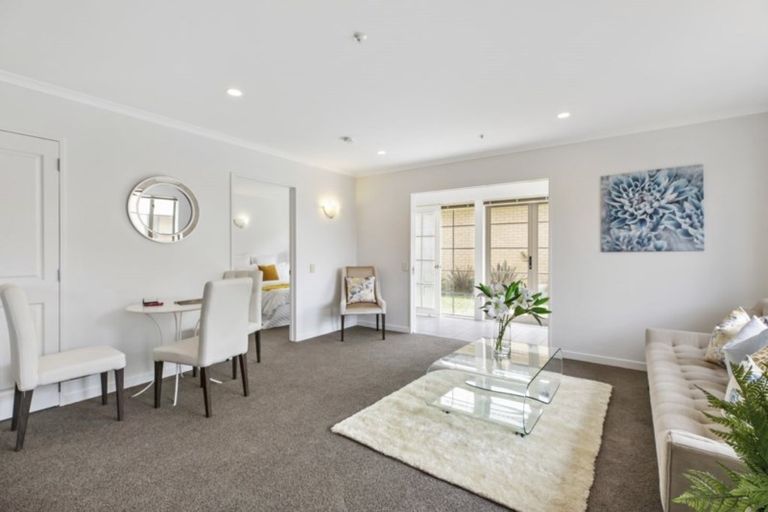 Photo of property in St Claire Village, 167/172 Mcleod Road, Te Atatu South, Auckland, 0610