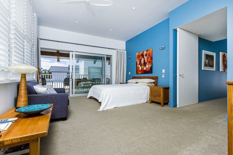 Photo of property in 19 Muritai Road, Milford, Auckland, 0620