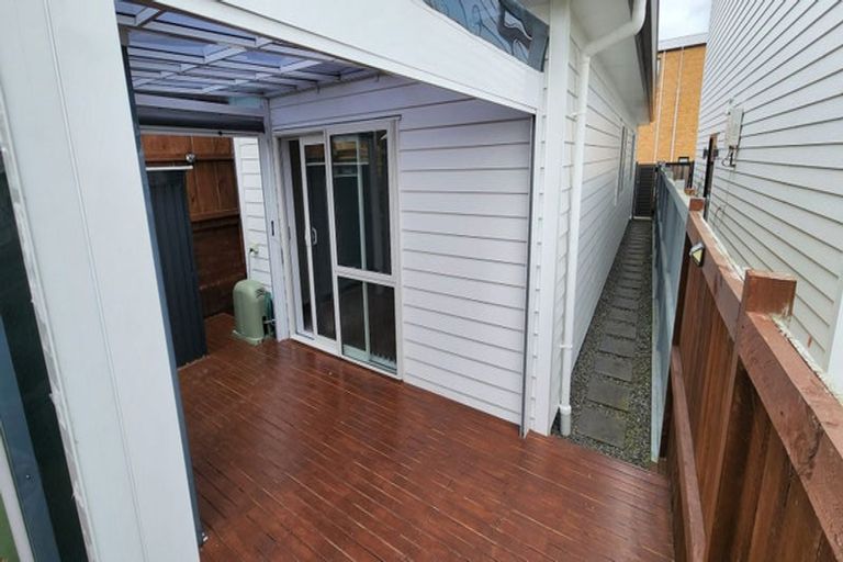 Photo of property in 27 Matakohe Road, Westgate, Auckland, 0814