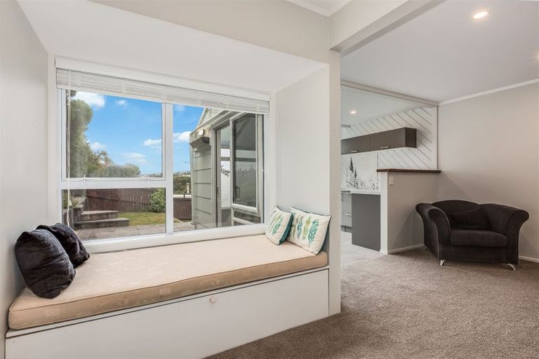Photo of property in 5 Trevor Terrace, Paremata, Porirua, 5024