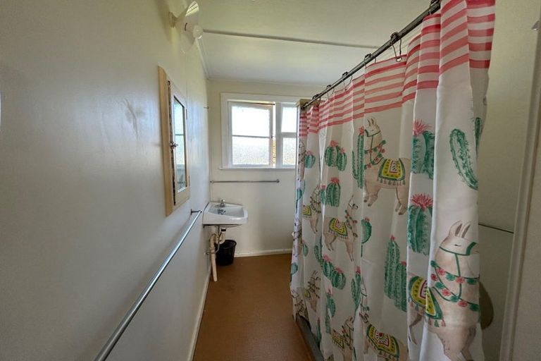 Photo of property in 44-46 Fonblanque Street, Westport, 7825