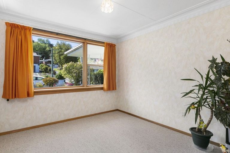 Photo of property in 35 Hocken Street, Kenmure, Dunedin, 9011