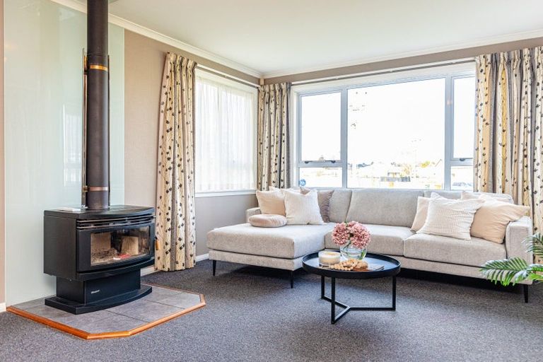 Photo of property in 1 Kelvin Street, Aramoho, Whanganui, 4500