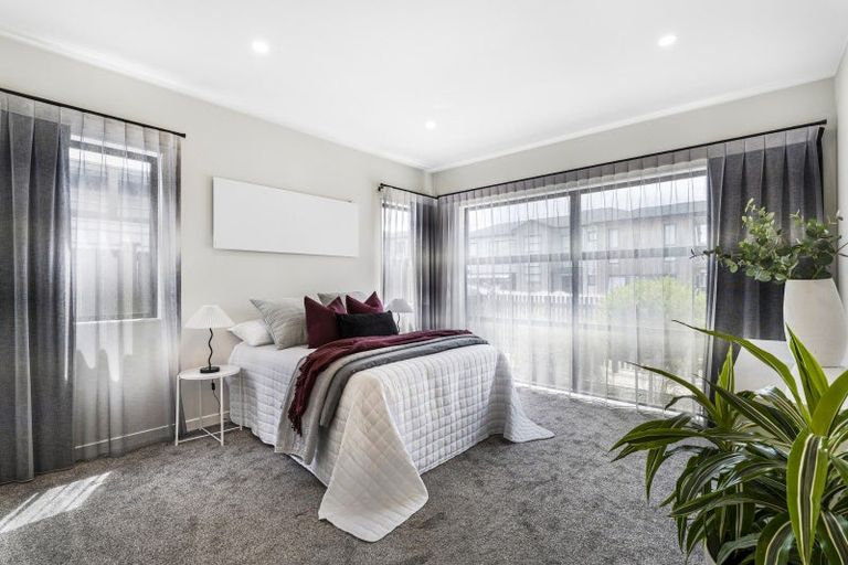 Photo of property in 7 Sager Midgley Road, Hobsonville, Auckland, 0616