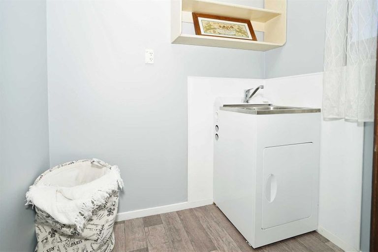 Photo of property in 4 Elmwood Crescent, Pukete, Hamilton, 3200