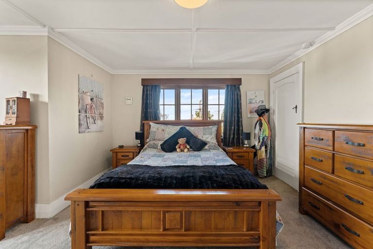 Photo of property in 24 Bangor Terrace, Kew, Dunedin, 9012