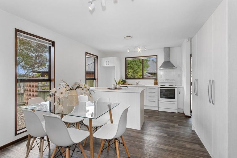 Photo of property in 35 Royal Park Drive, Parklands, Christchurch, 8083