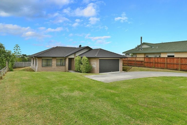 Photo of property in 50 Alec Craig Way, Gulf Harbour, Whangaparaoa, 0930