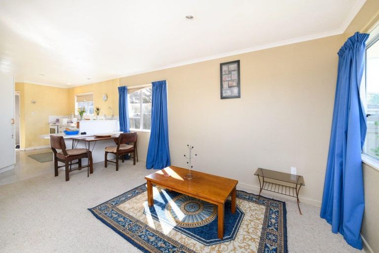 Photo of property in 8 Spilman Place, Awapuni, Palmerston North, 4412